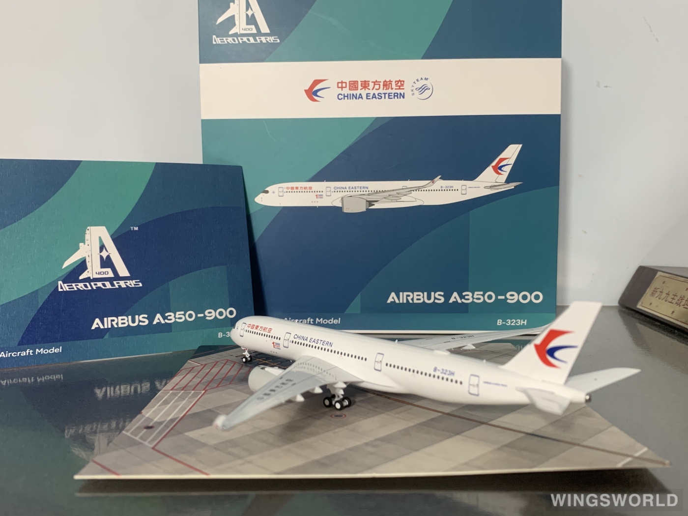 AeroPolaris 1:400 HA3590001 China Eastern 中国东方航空 Airbus A350-900 B-323H