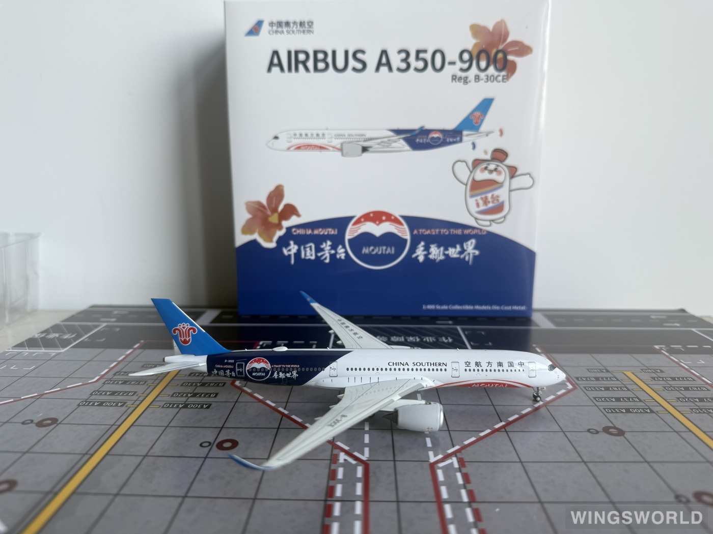 NGmodels 1:400 NG39068 China Southern 中国南方航空 Airbus A350-900 B-30CE