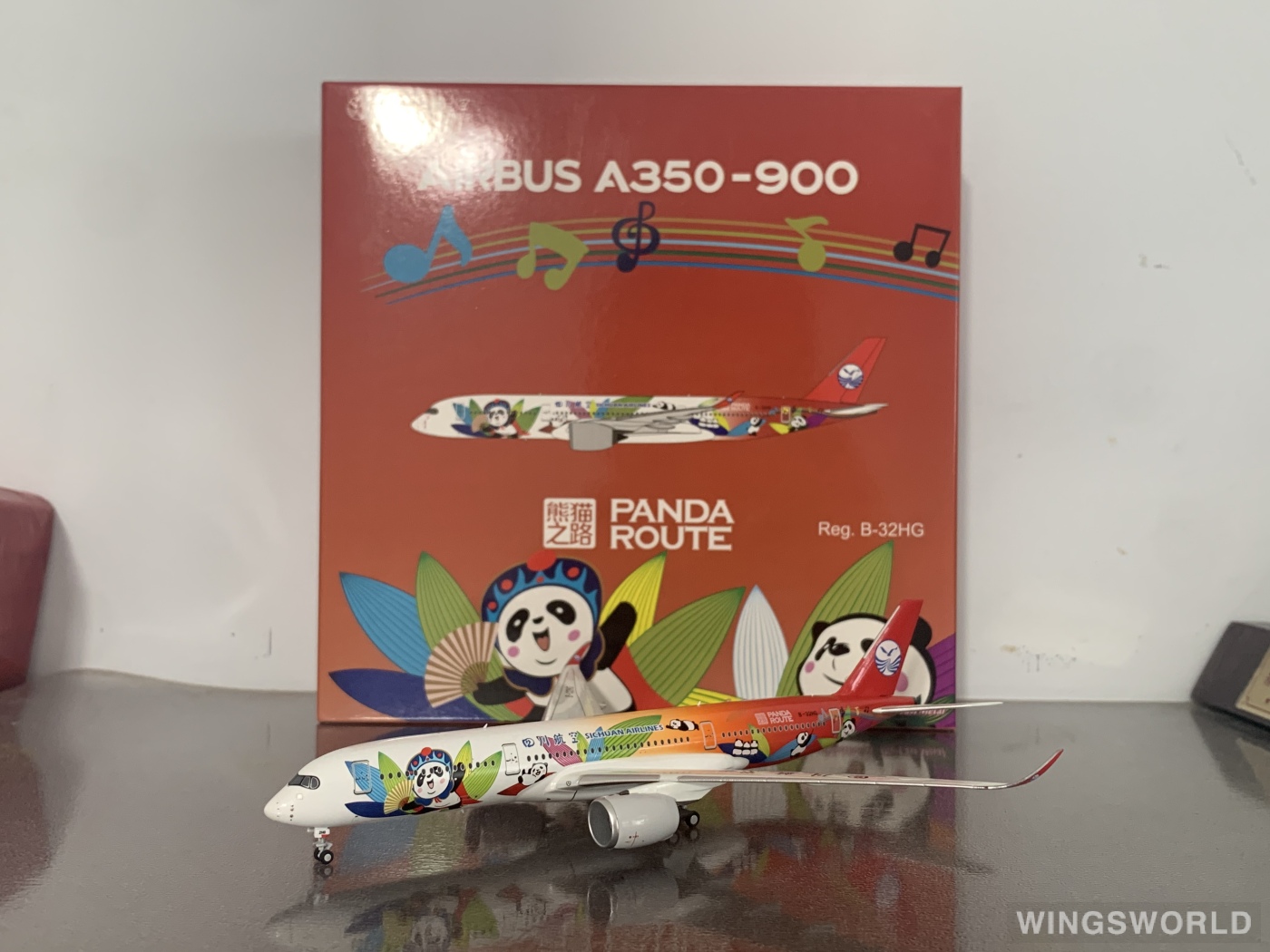 JC Wings 1:400 LH4145 Sichuan Airlines 四川航空 Airbus A350-900 B-306N