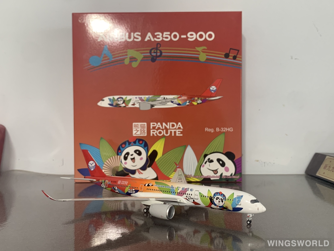 JC Wings 1:400 LH4145 Sichuan Airlines 四川航空 Airbus A350-900 B-306N