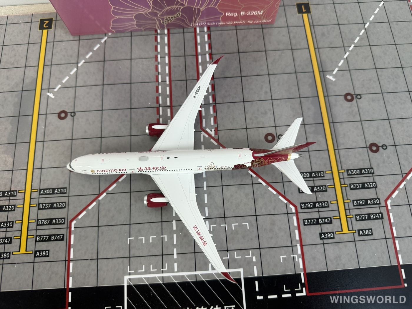 NGmodels 1:400 NG55146 Juneyao Airlines 吉祥航空 Boeing 787-9 B-226M