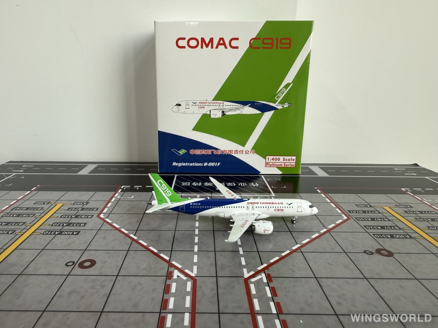 Phoenix 1:400 PH11993 COMAC 中国商飞 Comac C919 B-001F