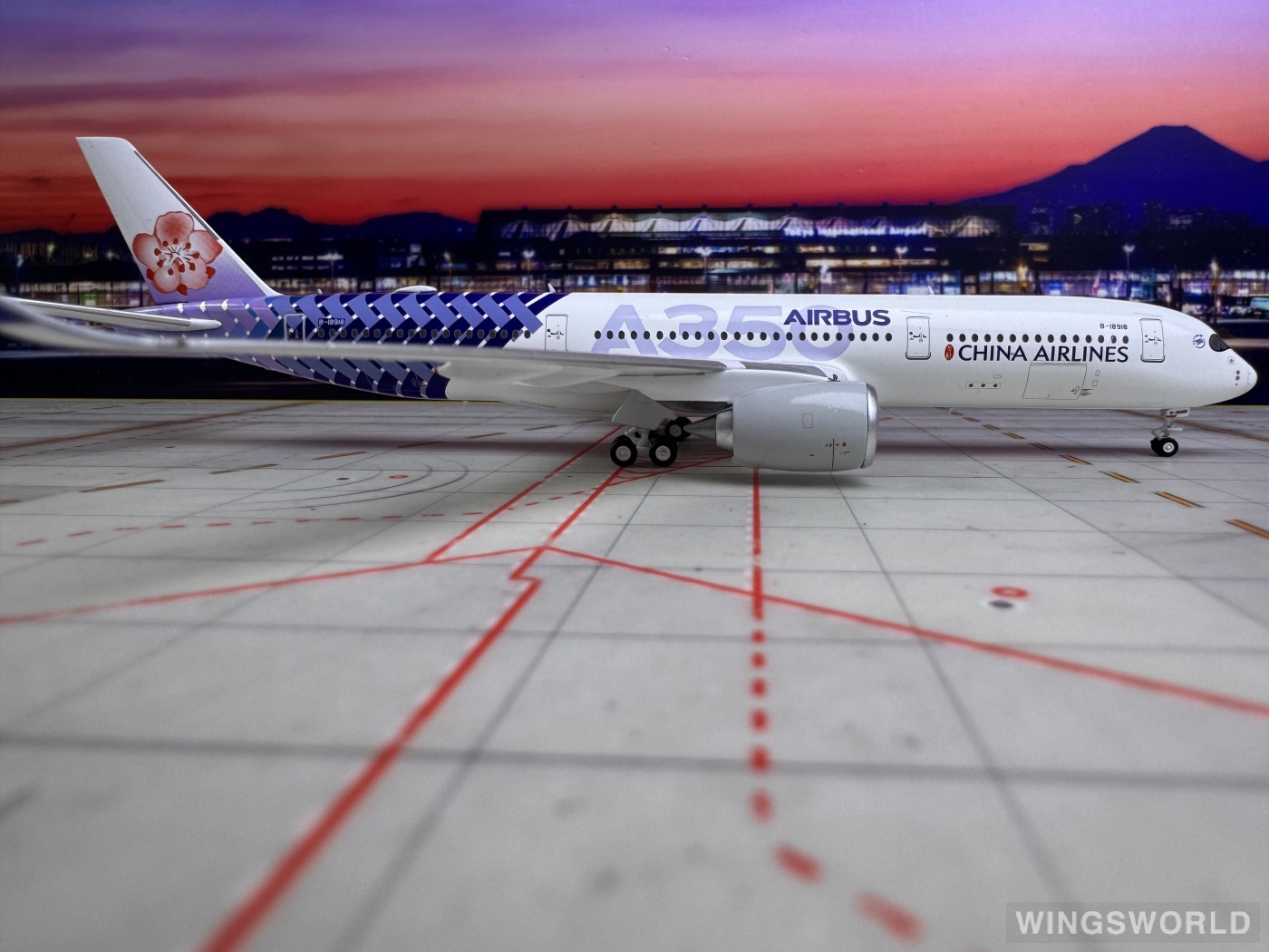 AeroPolaris 1:400 HA3590004 China Airlines 中华航空 Airbus A350-900 B-18918