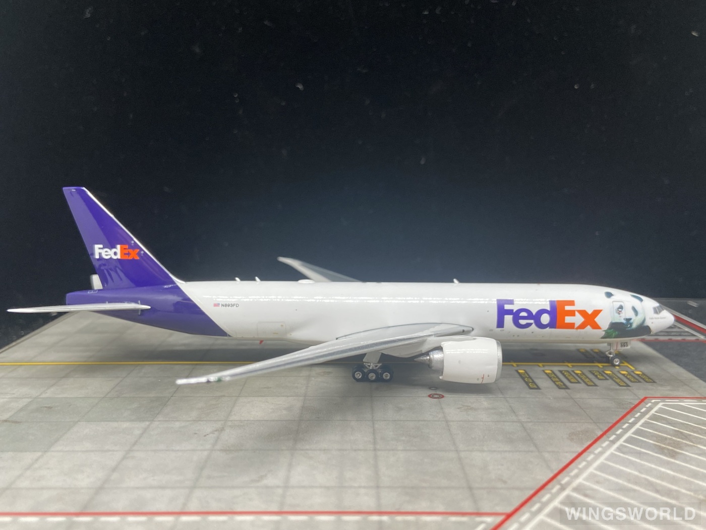 Phoenix 1:400 PH04625 FedEx 联邦快递 Boeing 777-200LR N893FD
