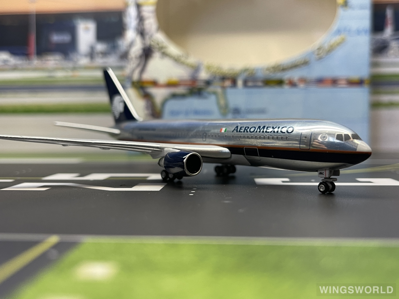 AeroClassics 1:400 AC419445 Aeroméxico 墨西哥国际航空 Boeing 767-200ER XA-JBC