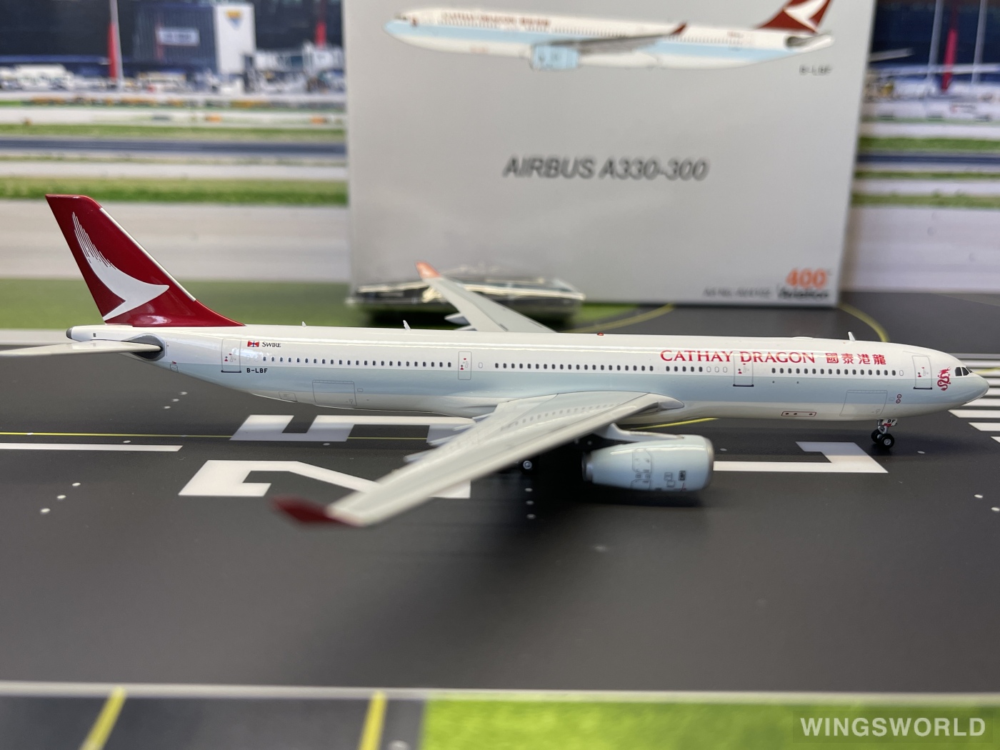Aviation400 1:400 AV4102 Cathay Dragon 国泰港龙航空 Airbus A330-300 B-LBF