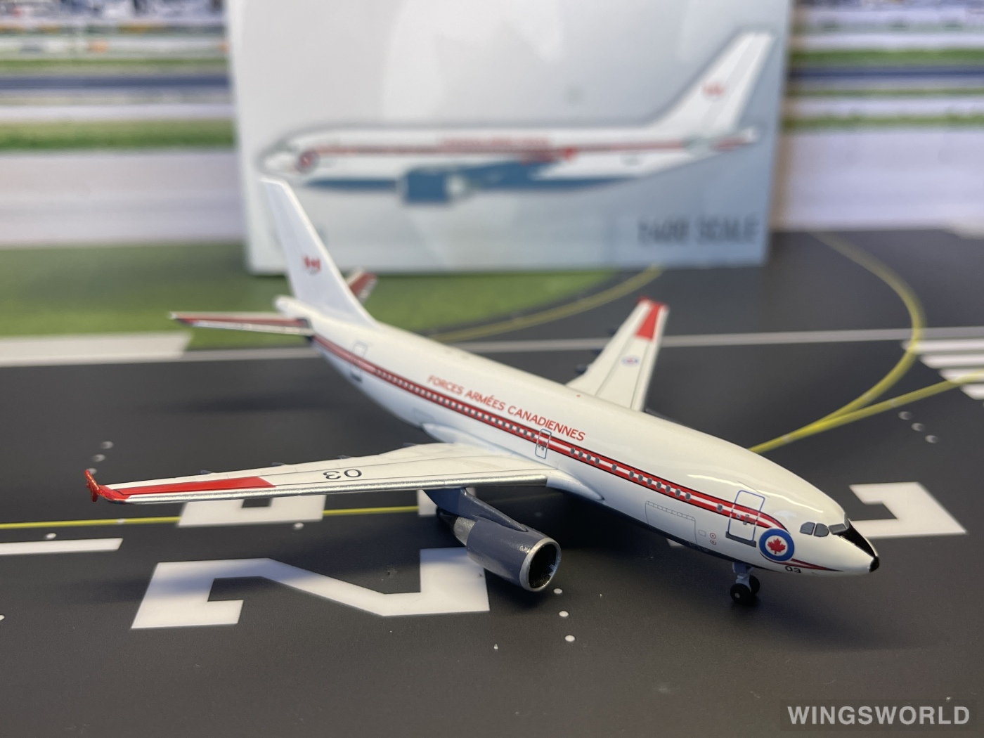 AeroClassics 1:400 AC419924 RCAF 加拿大皇家空军 Airbus A310-300 15003