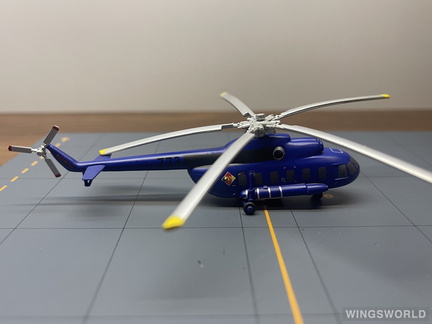 Herpa 1:200 555890 Interflug 东德航空 Mil Mi-8 773