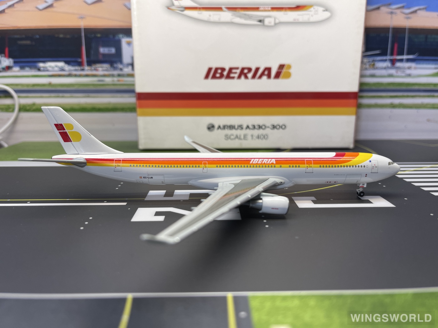 Hogan 1:400 HG5439 Iberia 西班牙国家航空 Airbus A330-300 EC-LUB