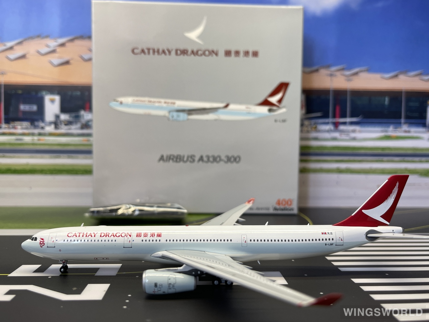 Aviation400 1:400 AV4102 Cathay Dragon 国泰港龙航空 Airbus A330-300 B-LBF