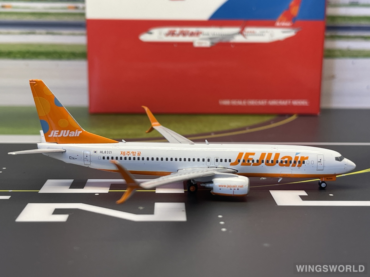 JC Wings 1:400 XX4196 Jeju Air 济州航空 Boeing 737-800 HL8321