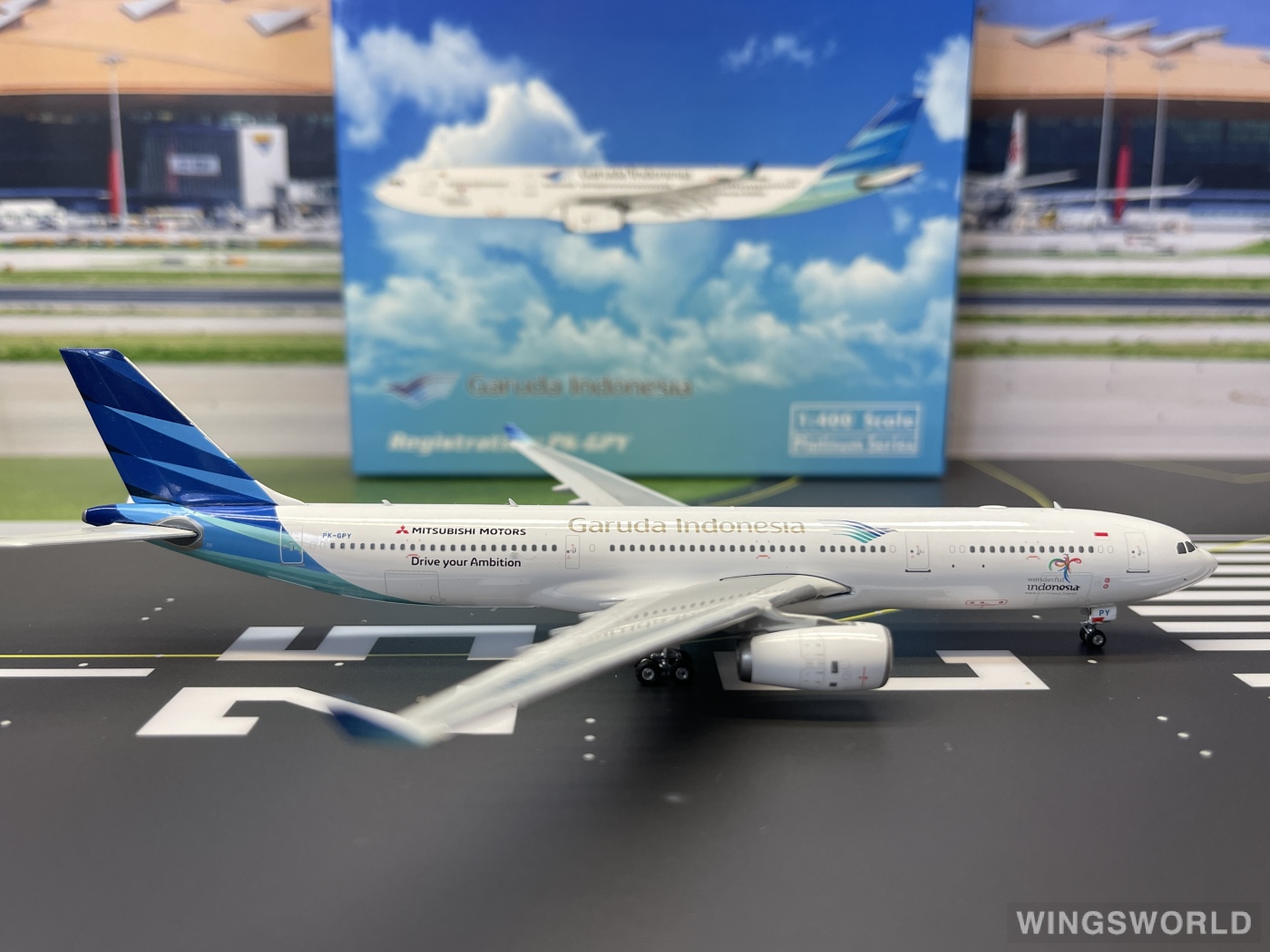 Phoenix 1:400 PH11634 Garuda Indonesia 印度尼西亚鹰航 Airbus A330-300 PK-GPY