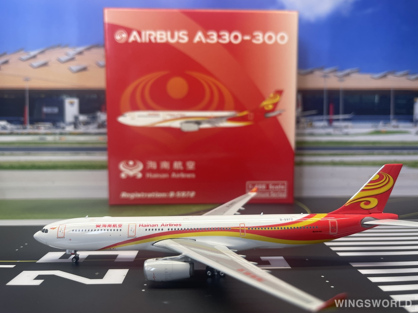 Phoenix 1:400 PH11295 Hainan Airlines 海南航空 Airbus A330-300 B-5972