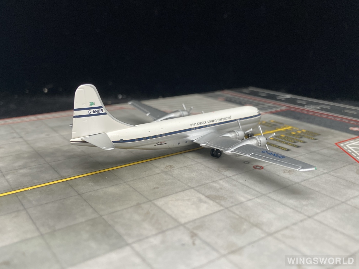 Herpa 1:500 506984 BOAC 英国海外航空 Boeing 377 G-ANUB