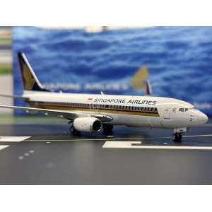 Singapore Airlines 新加坡航空 Boeing 737-800 9V-MGA  EW4738011 JC Wings 1:400
