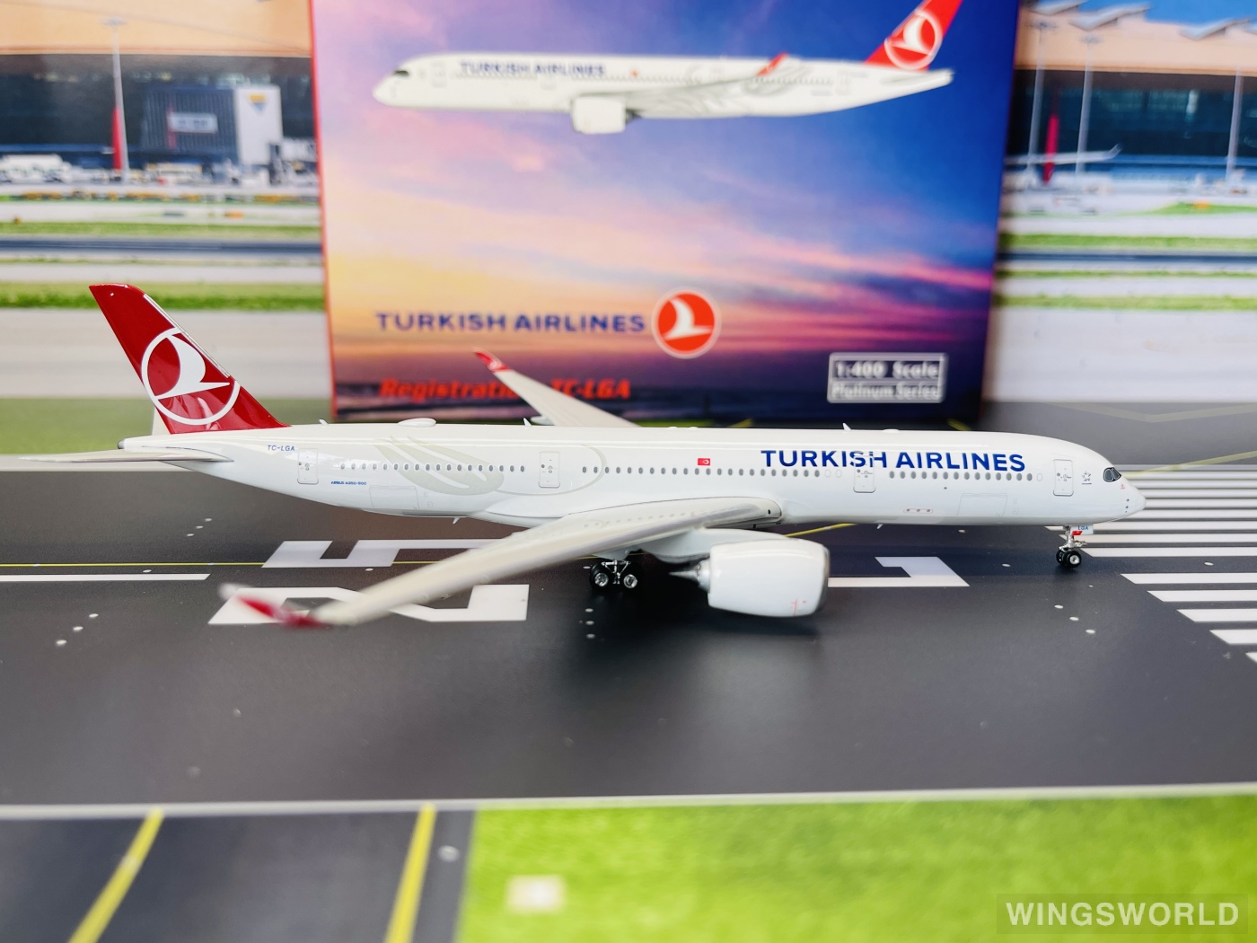 Phoenix 1:400 PH11626 Turkish Airlines 土耳其航空 Airbus A350-900 TC-LGA