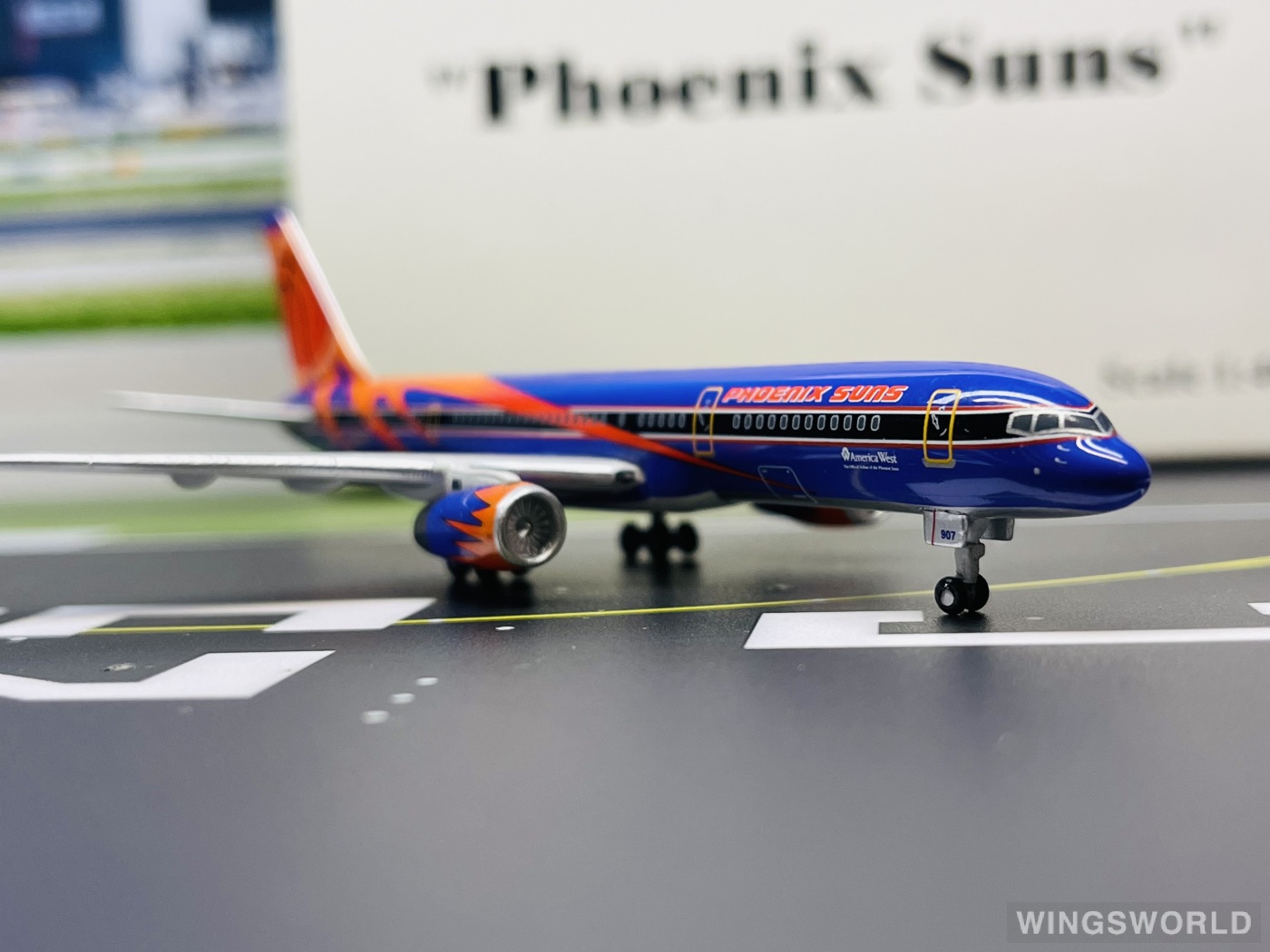 Geminijets 1:400 GJAWE930 America West Airlines 美西航空 Boeing 757-200 N907AW