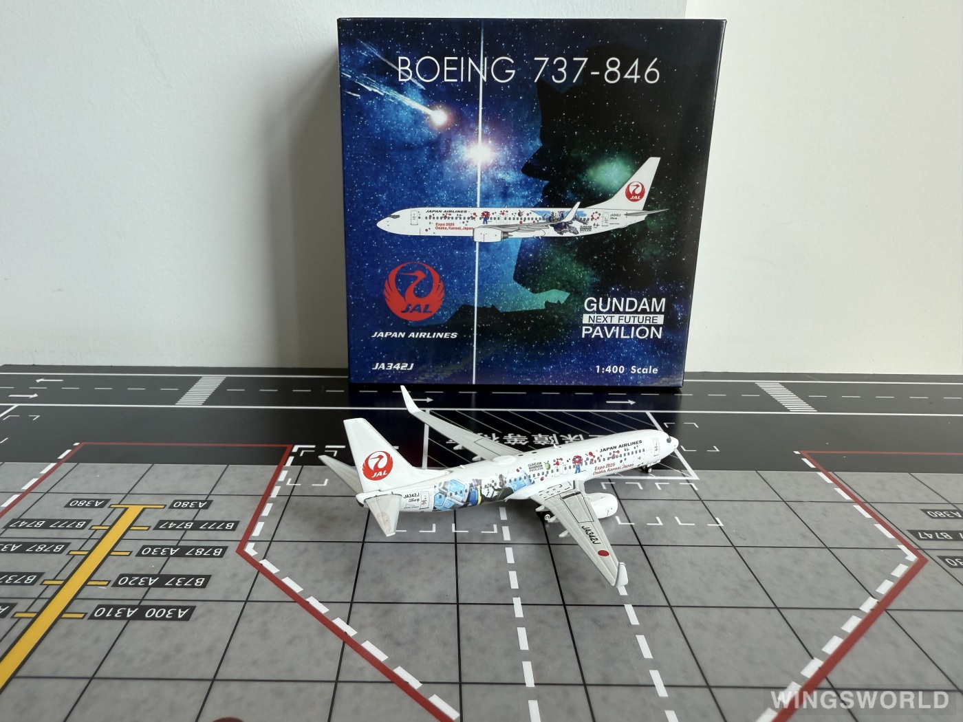 Phoenix 1:400 PH04647 Japan Airlines 日本航空 Boeing 737-800 JA342J