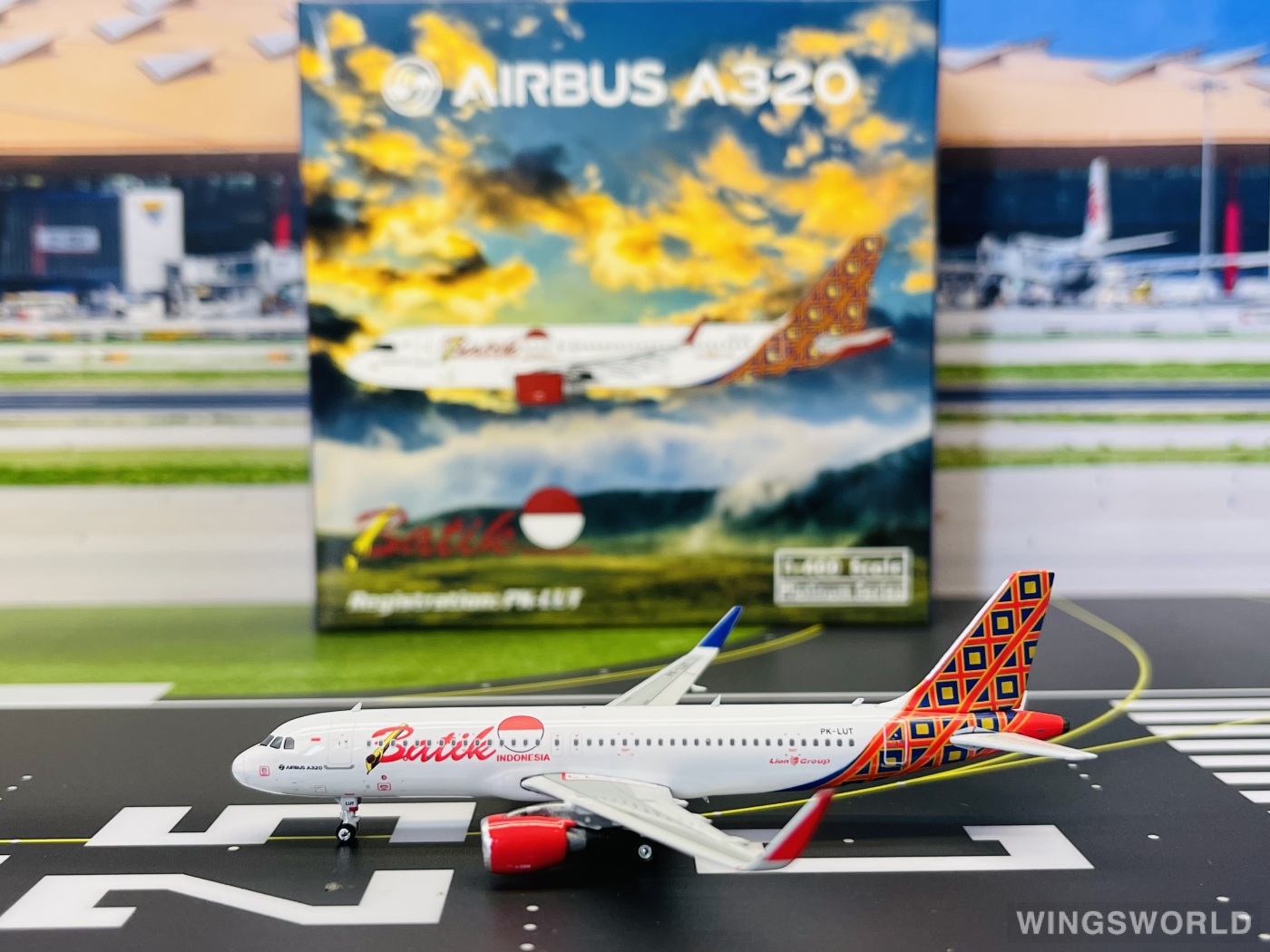 Phoenix 1:400 PH11655 Batik Air 巴泽航空 Airbus A320 PK-LUT