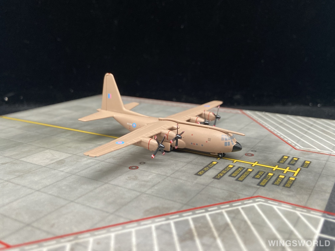 Geminijets 1:400 GMRAF008 RAF 英国皇家空军 Lockheed C-130 Hercules XV196