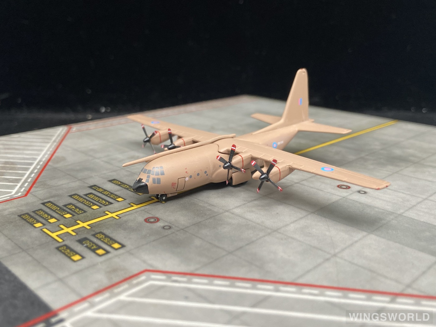 Geminijets 1:400 GMRAF008 RAF 英国皇家空军 Lockheed C-130 Hercules XV196