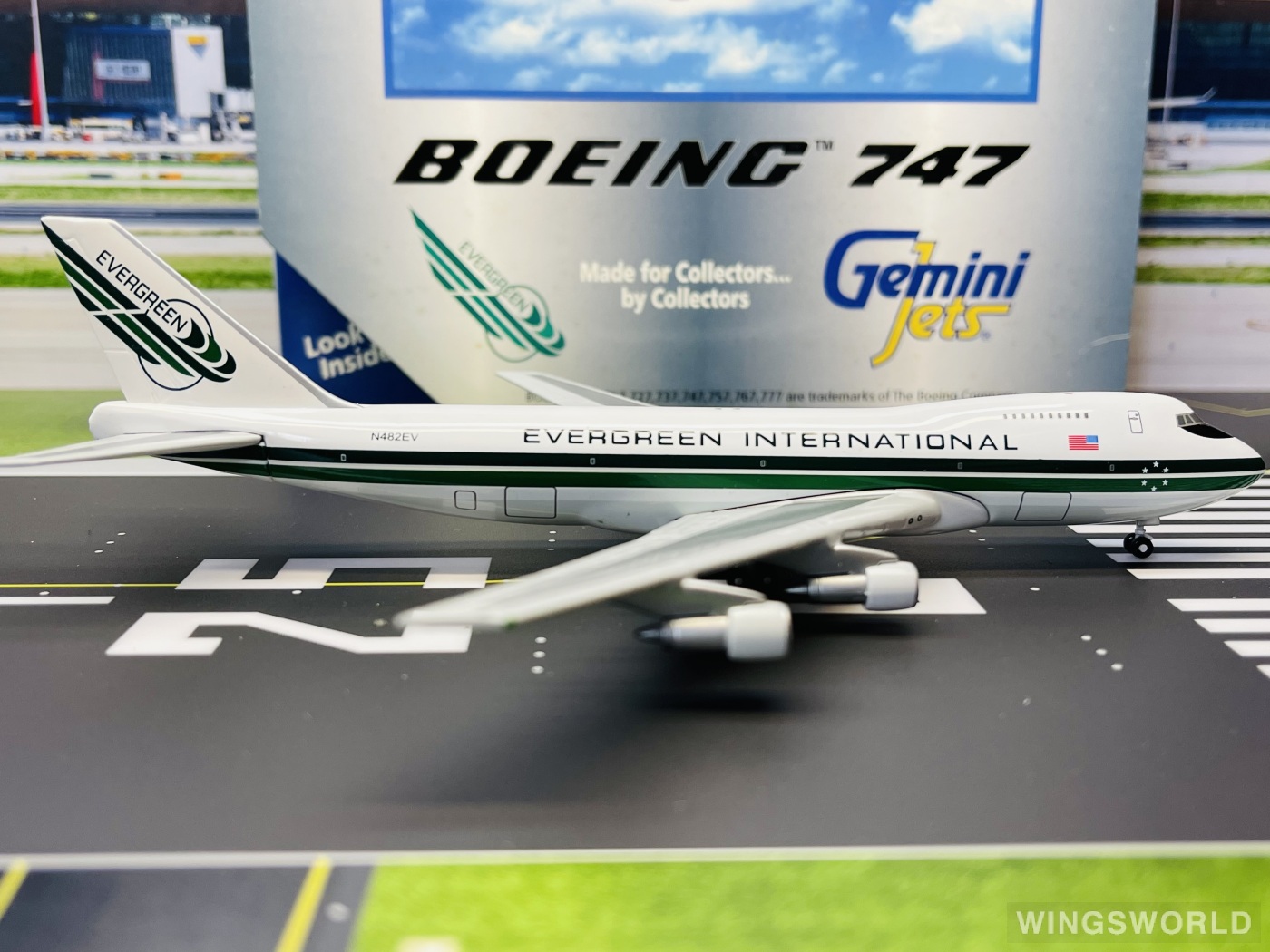 Geminijets 1:400 GJEIA061 Evergreen International Airlines 长青国际航空 Boeing 747-200 N482EV