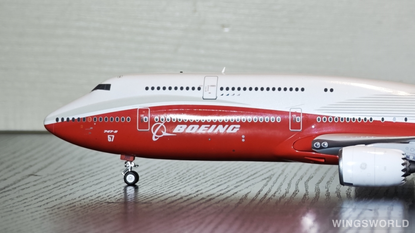 SQ Wings 1:200 L2073 Boeing 波音公司 Boeing 747-8i N6067E