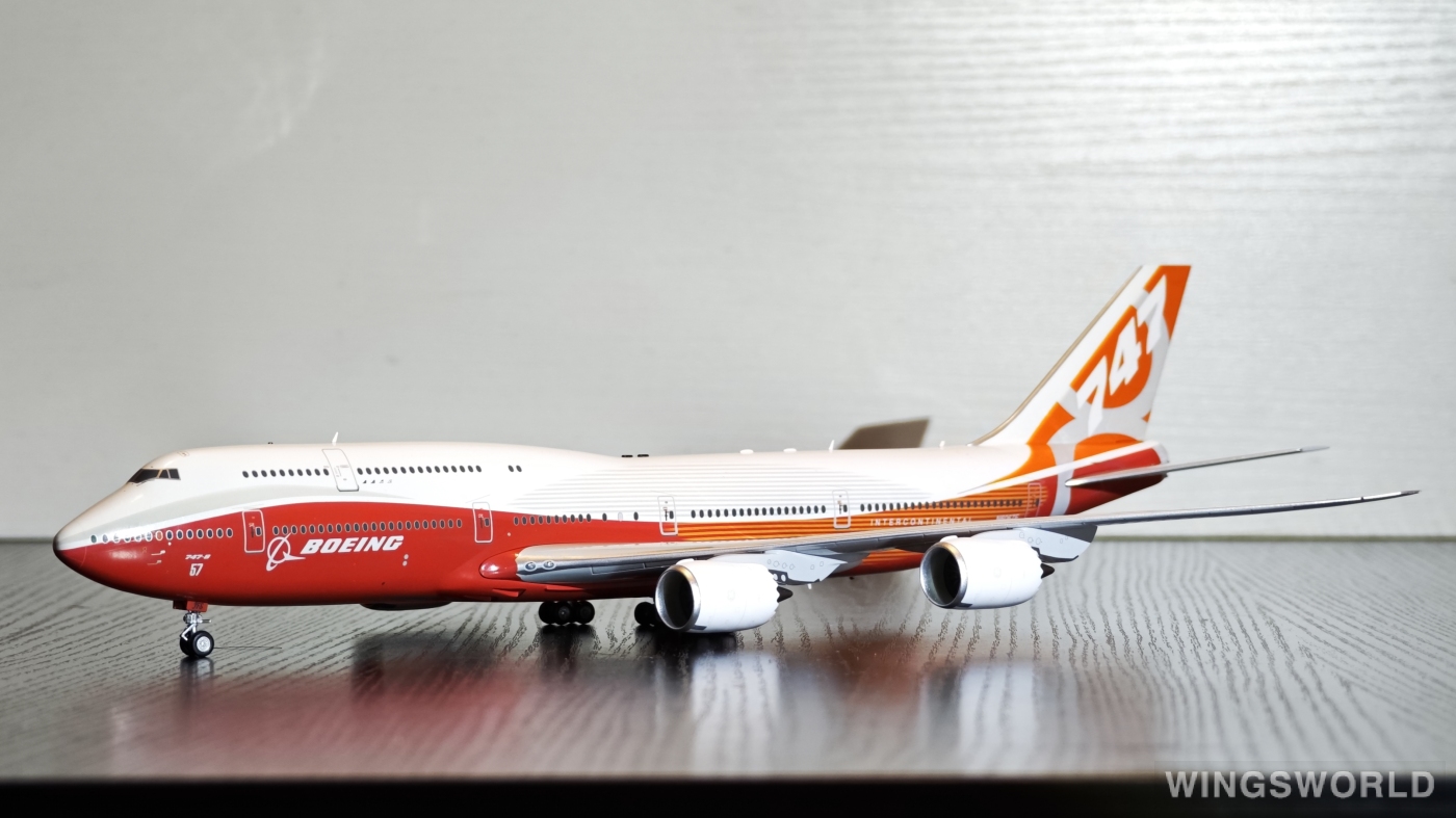 SQ Wings 1:200 L2073 Boeing 波音公司 Boeing 747-8i N6067E