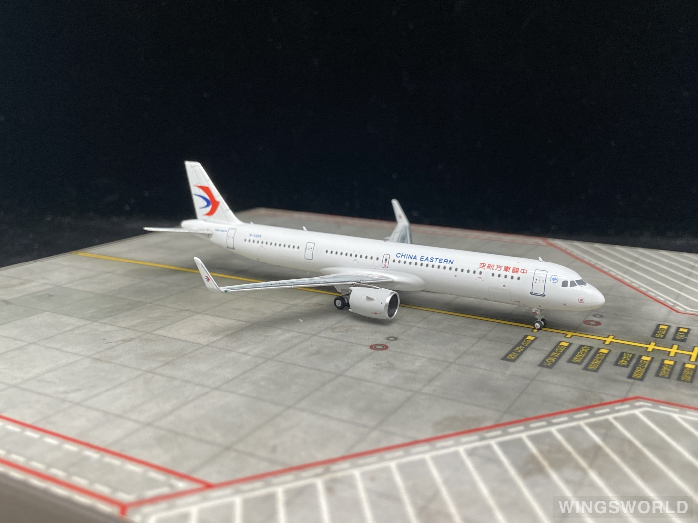 NGmodels 1:400 NG13120 China Eastern 中国东方航空 Airbus A321neo B-32HX