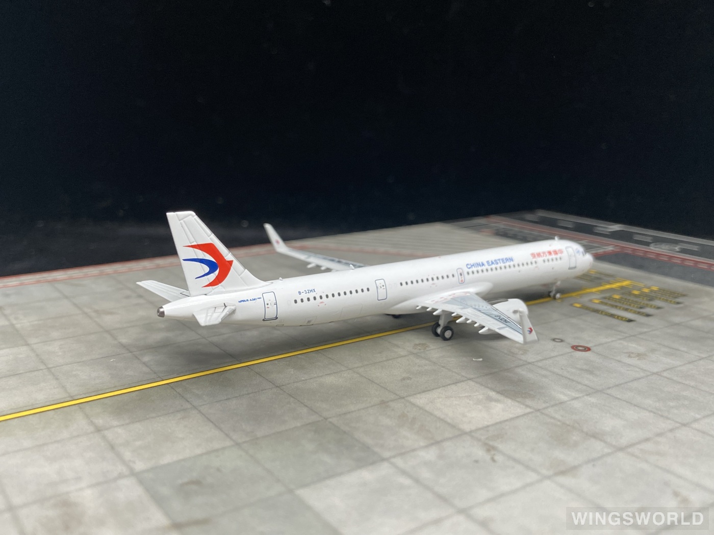 NGmodels 1:400 NG13120 China Eastern 中国东方航空 Airbus A321neo B-32HX