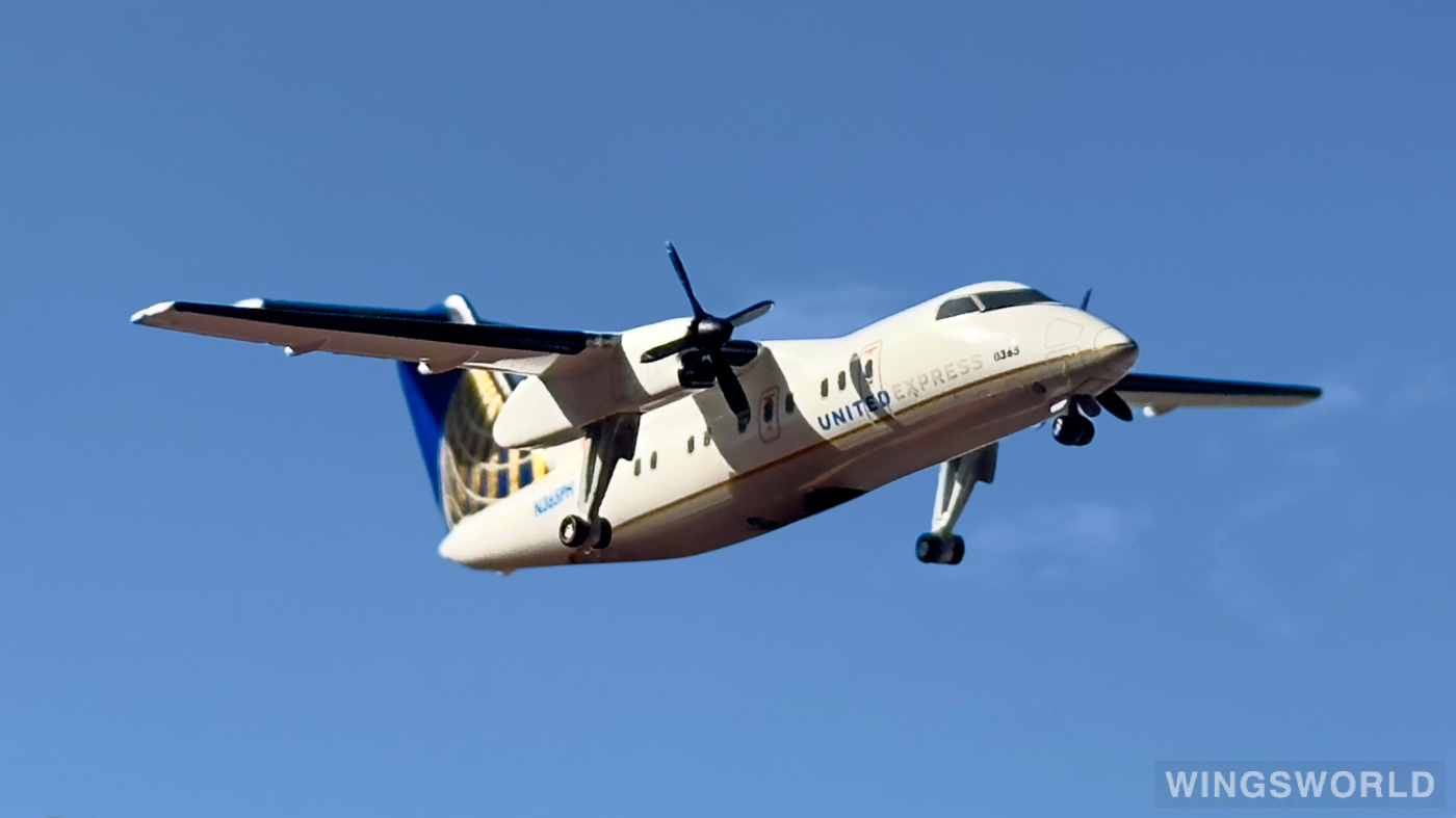 Geminijets 1:400 GJUAL1153 United Airlines 美国联合航空 Bombardier Dash 8-200 N365PH