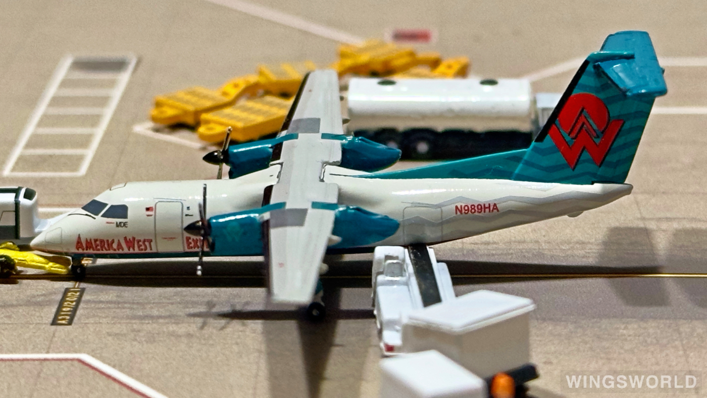 Geminijets 1:400 GJAWE941 America West Airlines 美西航空 Bombardier Dash 8-200 N989HA