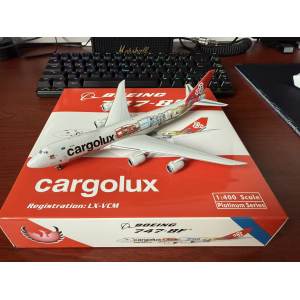 Cargolux 卢森堡货运航空 Boeing 747-8F LX-VCM  PH11328 Phoenix 1:400