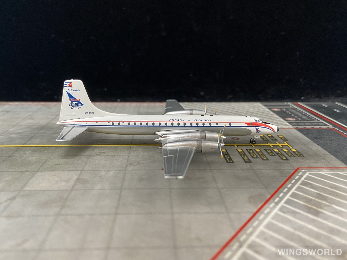 AeroClassics 1:400 ACCUT671 Cubana 古巴航空 Bristol 175 Britannia CU-T671