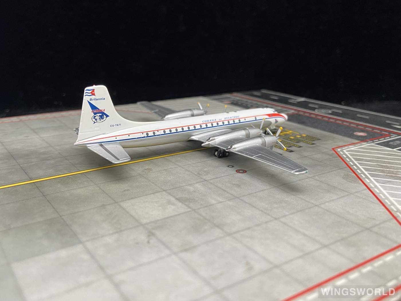 AeroClassics 1:400 ACCUT671 Cubana 古巴航空 Bristol 175 Britannia CU-T671