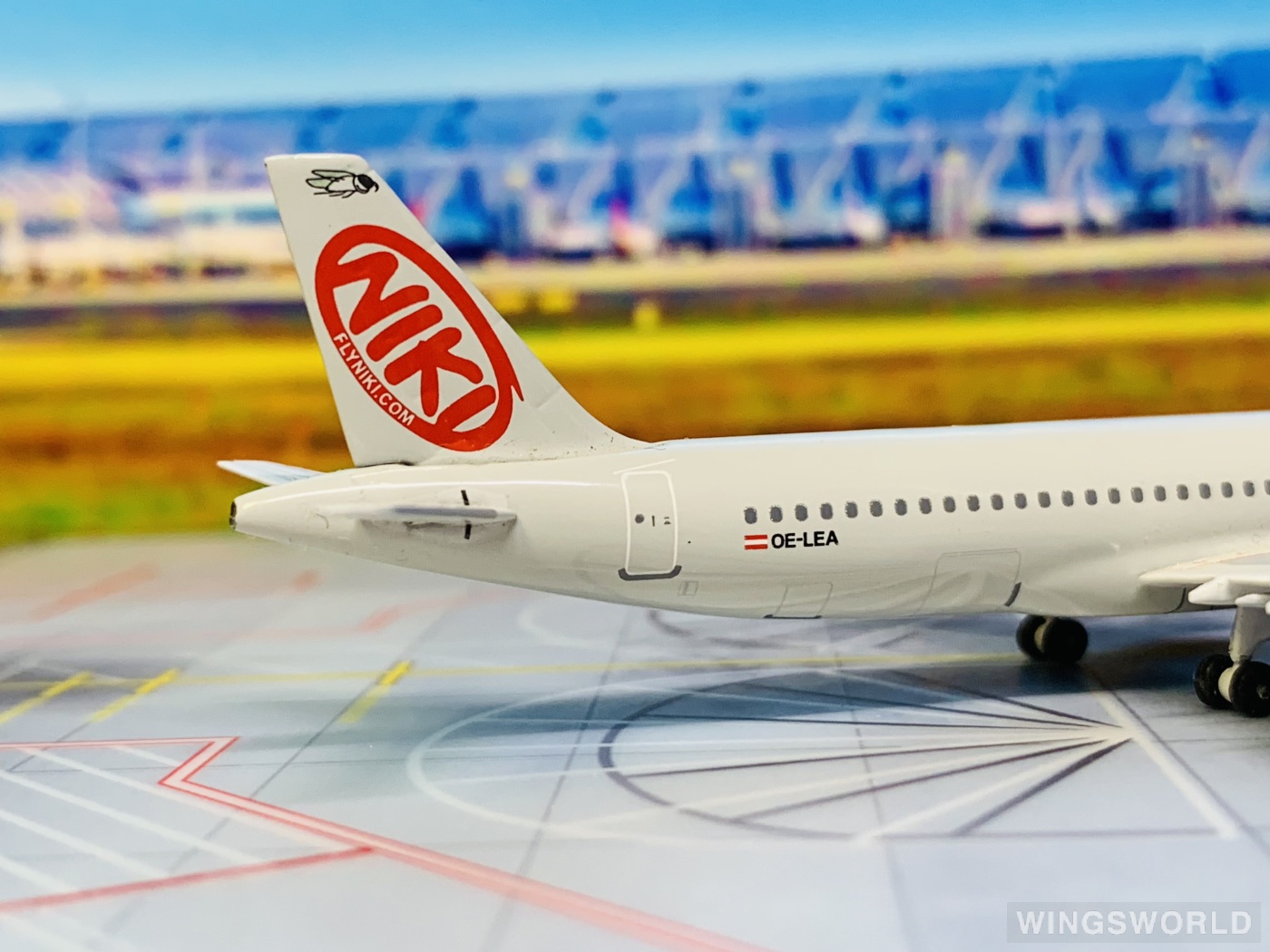 AeroClassics 1:400 AC19123 Niki 尼基航空 Airbus A320 OE-LEA