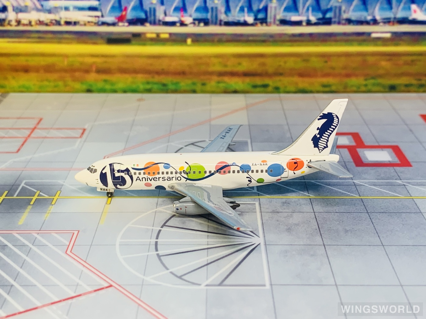 AeroClassics 1:400 EVA400NAK Aviacsa Boeing 737-200 XA-NAK