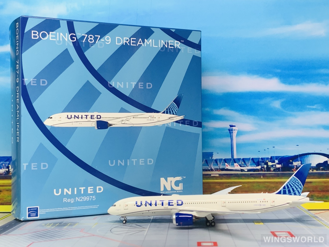 NGmodels 1:400 NG55040 United Airlines 美国联合航空 Boeing 787-9 N29975