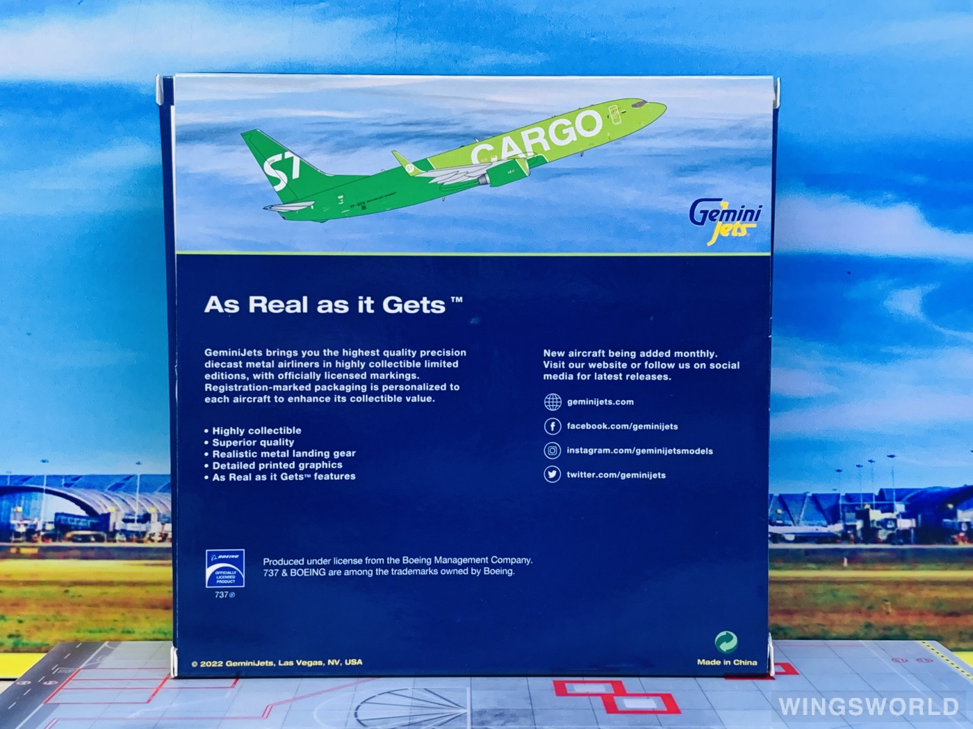 Geminijets 1:400 GJSBI2004 S7 Airlines 西伯利亚航空 Boeing 737-800 VP-BEN
