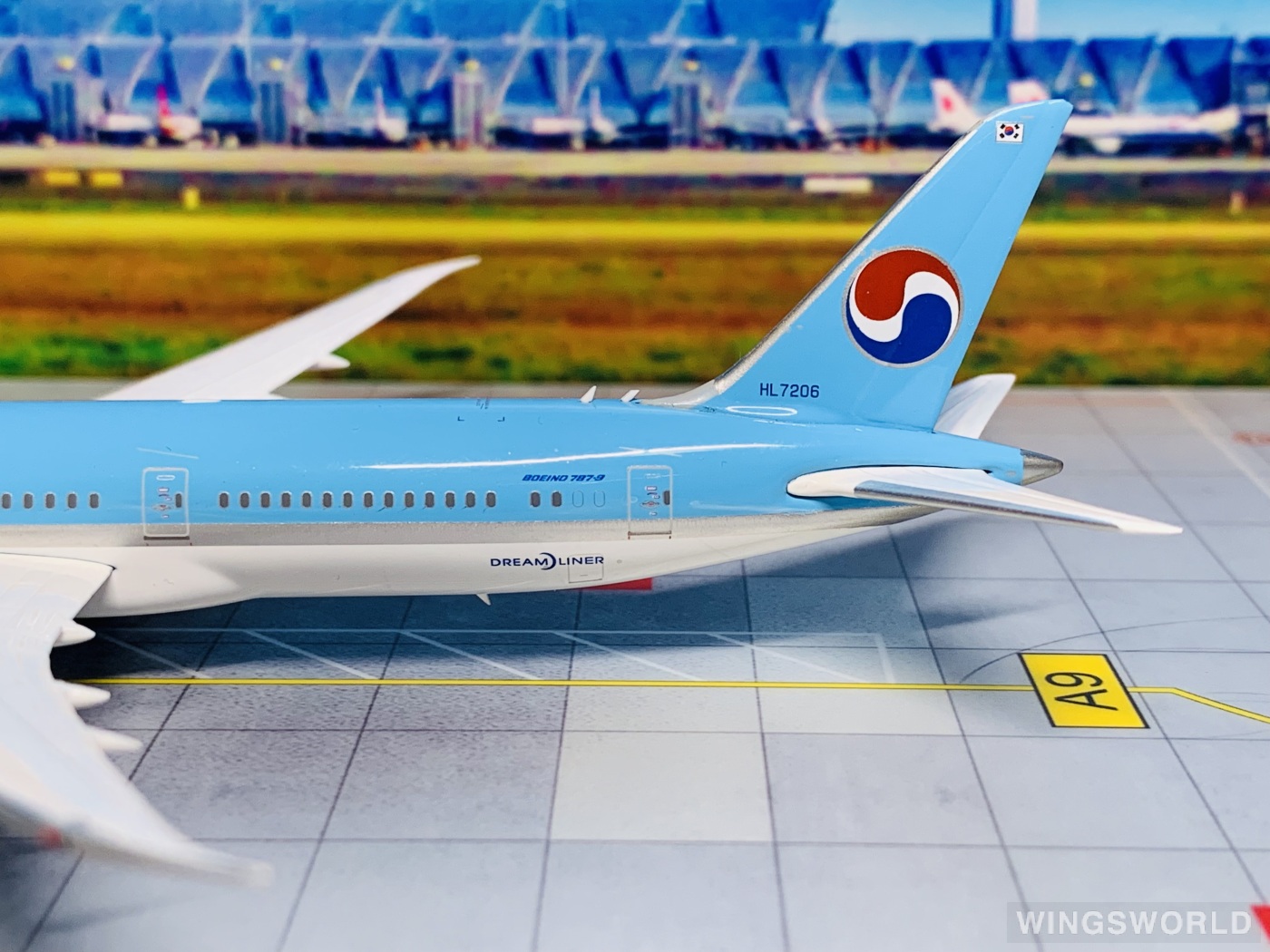 Phoenix 1:400 PH04235 Korean Air 大韩航空 Boeing 787-9 HL7206