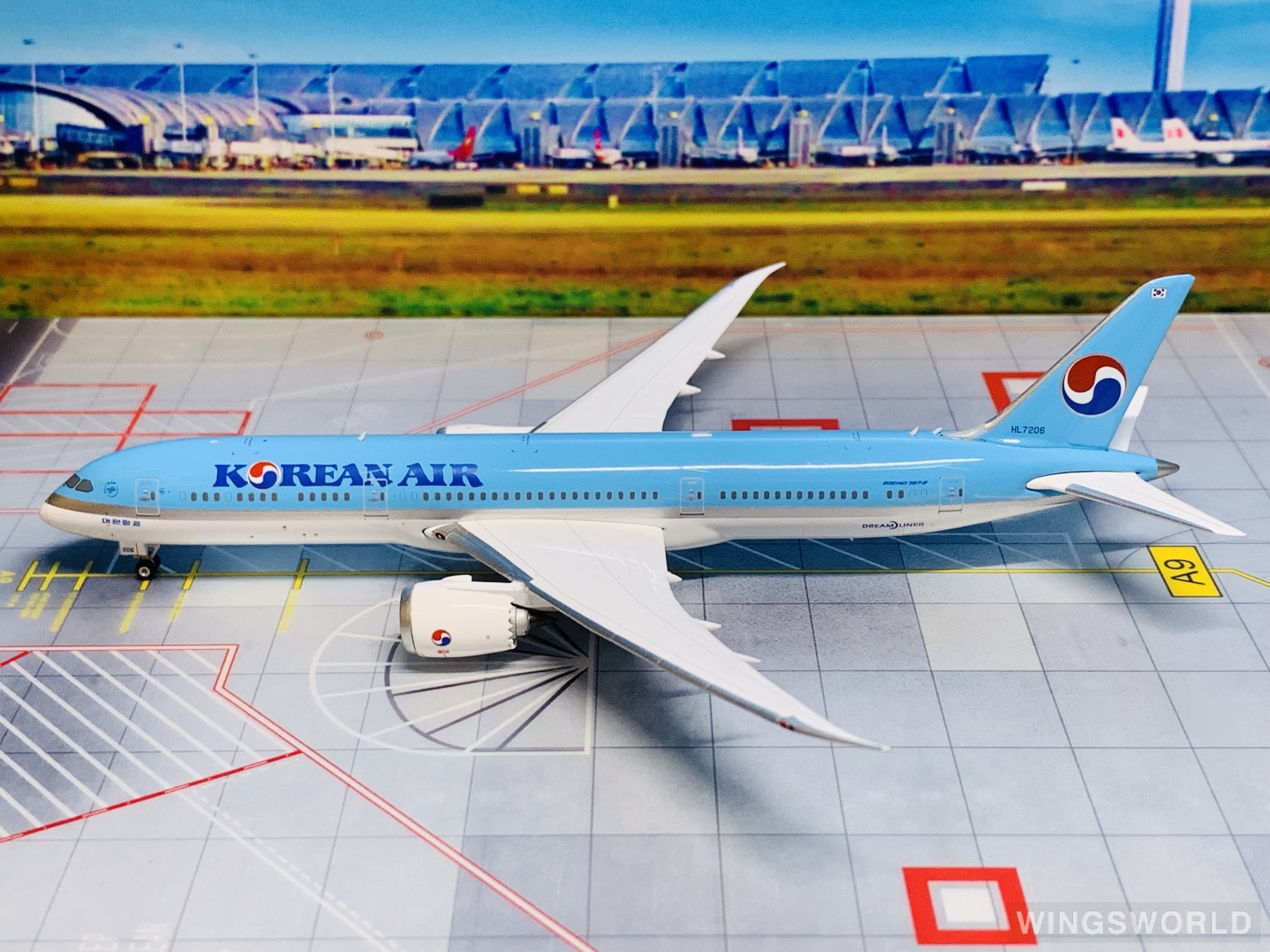 Phoenix 1:400 PH04235 Korean Air 大韩航空 Boeing 787-9 HL7206