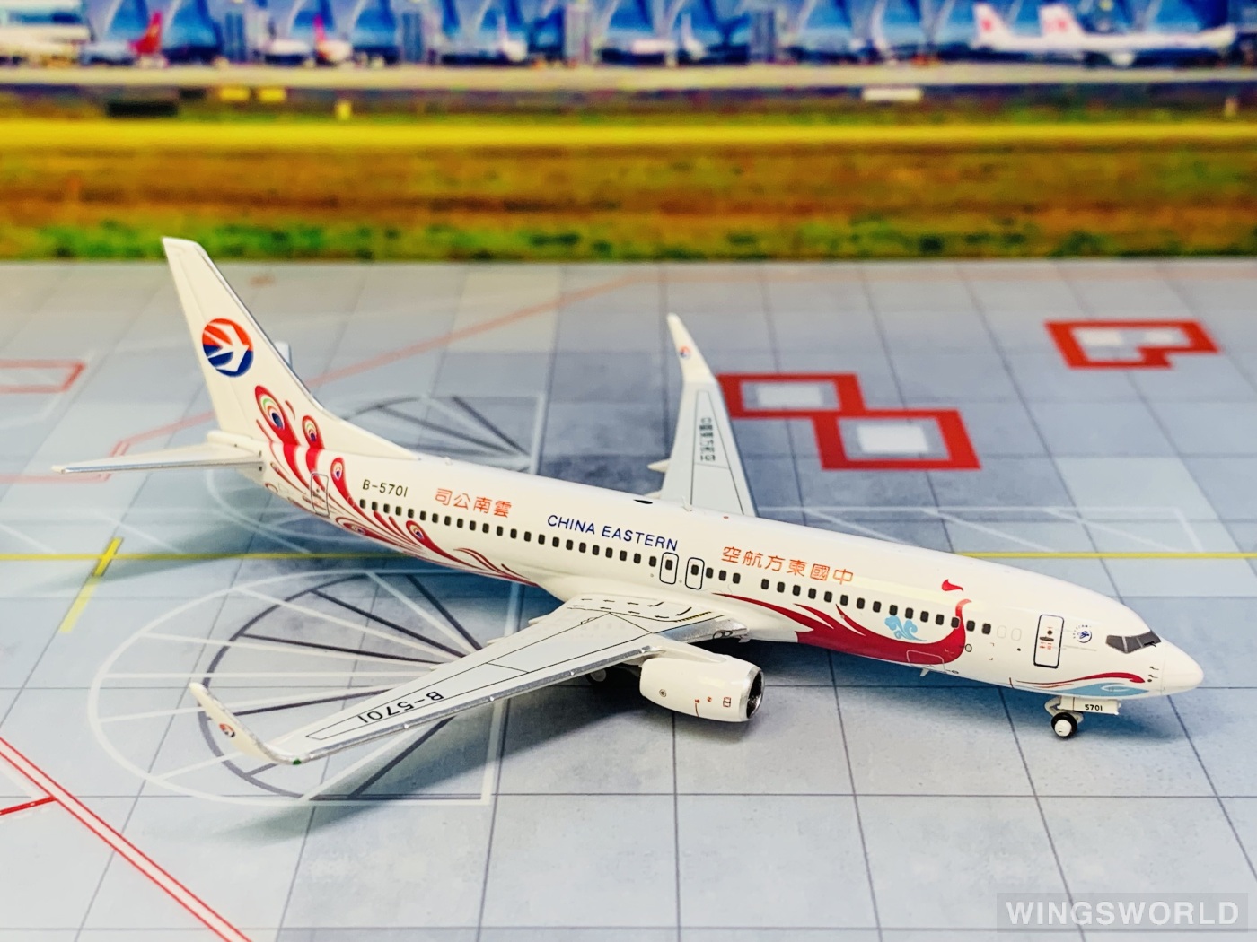 AeroPolaris 1:400 HA7380023 China Eastern 中国东方航空 Boeing 737-800 B-5701