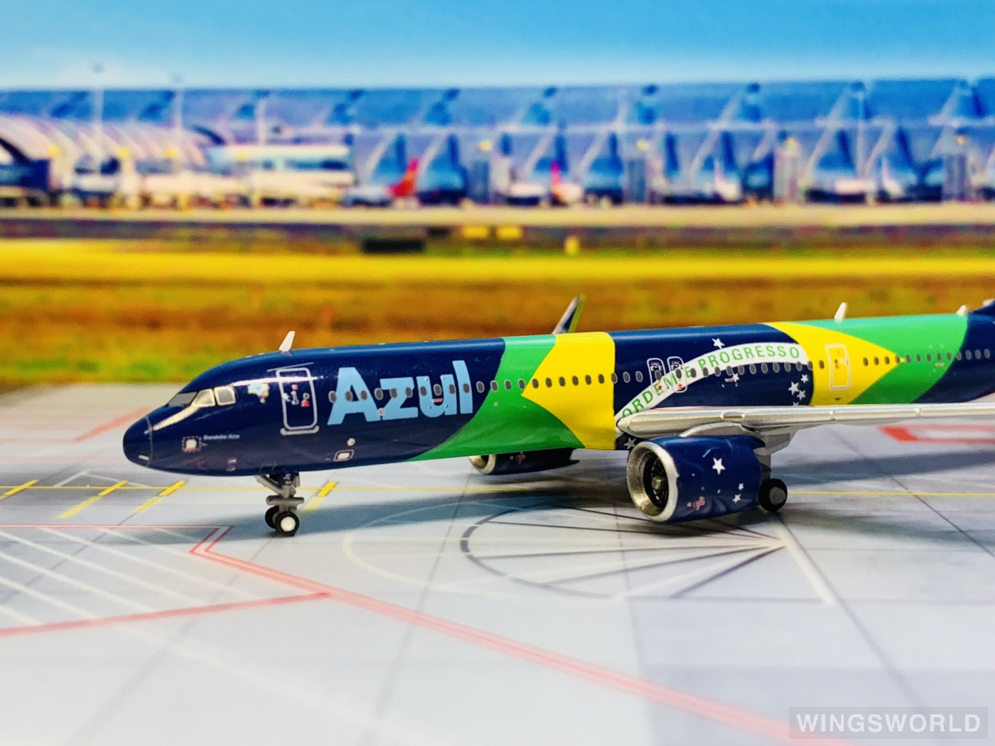 Geminijets 1:400 GJAZU2073 Azul 蓝色巴西航空 Airbus A321neo PR-YJE