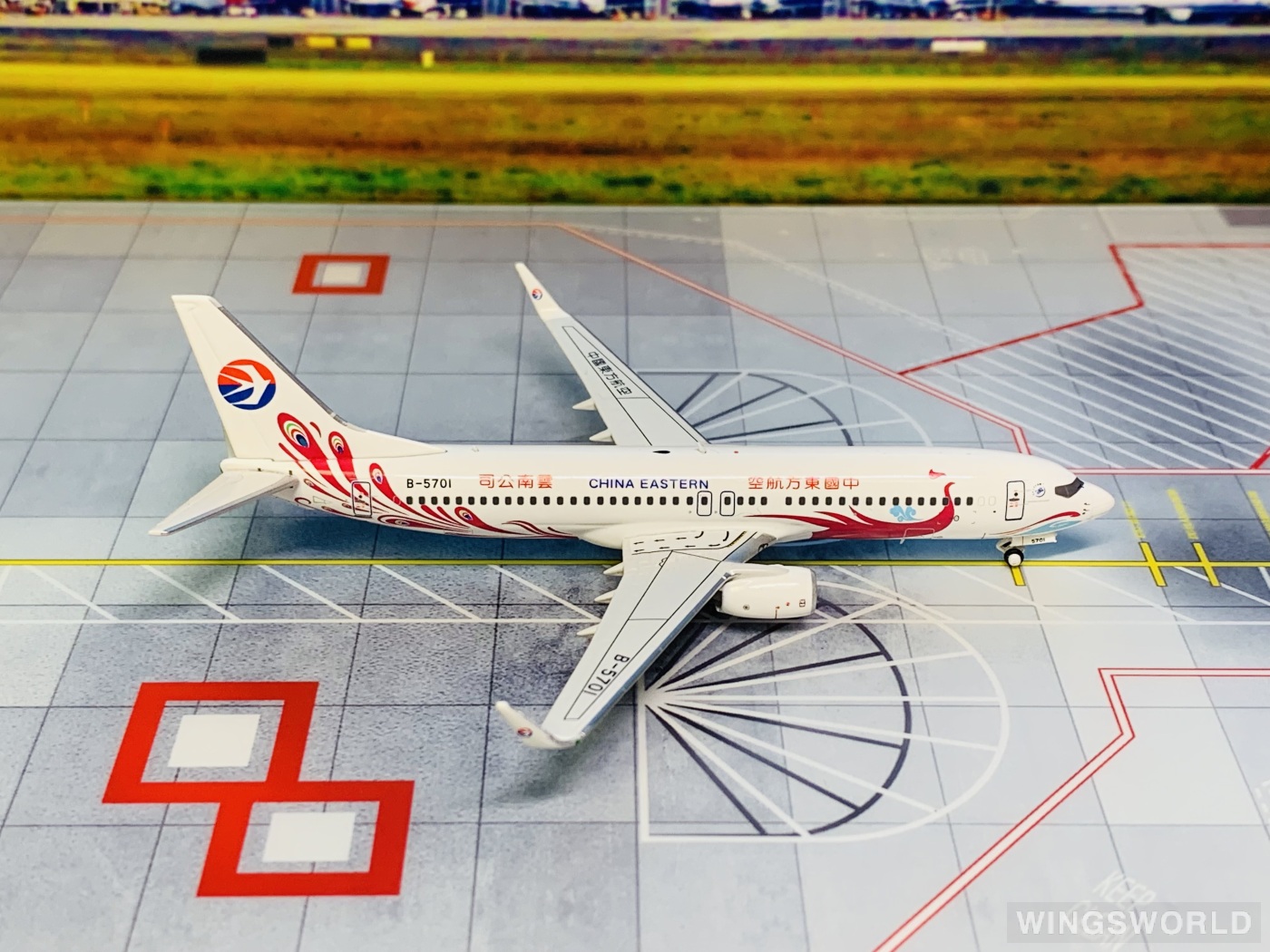 AeroPolaris 1:400 HA7380023 China Eastern 中国东方航空 Boeing 737-800 B-5701