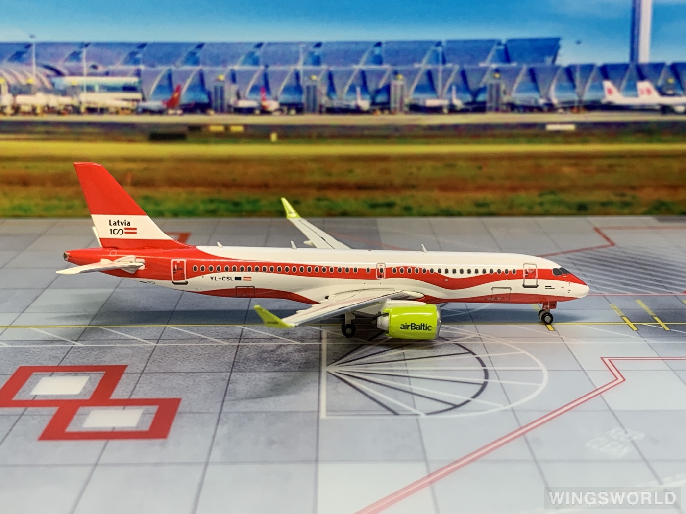 Geminijets 1:400 GJBTI1839 airBaltic 波罗的海航空 Airbus A220-300 YL-CSL