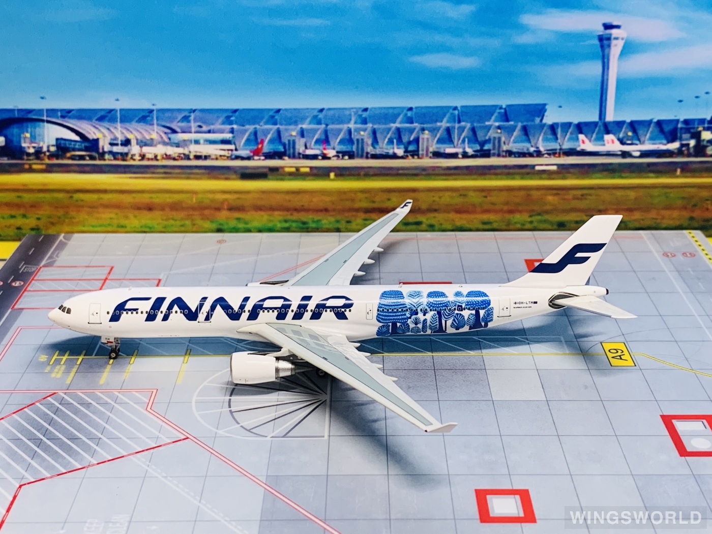 Phoenix 1:400 PH10785 Finnair 芬兰航空 Airbus A330-300 OH-LTM