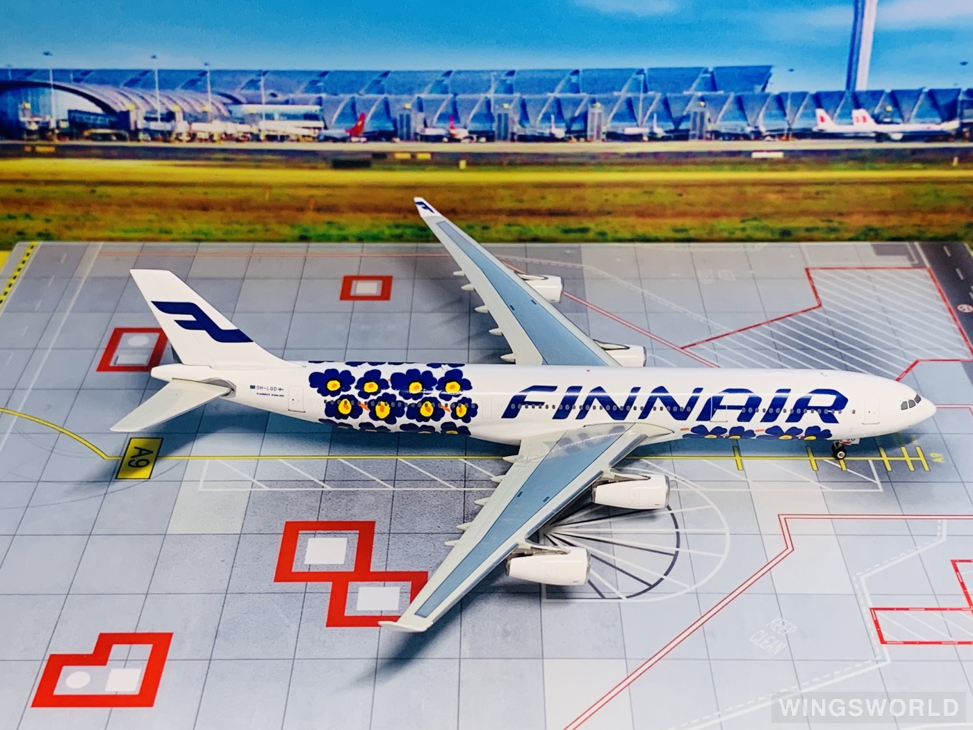 Phoenix 1:400 PH10708 Finnair 芬兰航空 Airbus A340-300 OH-LQD