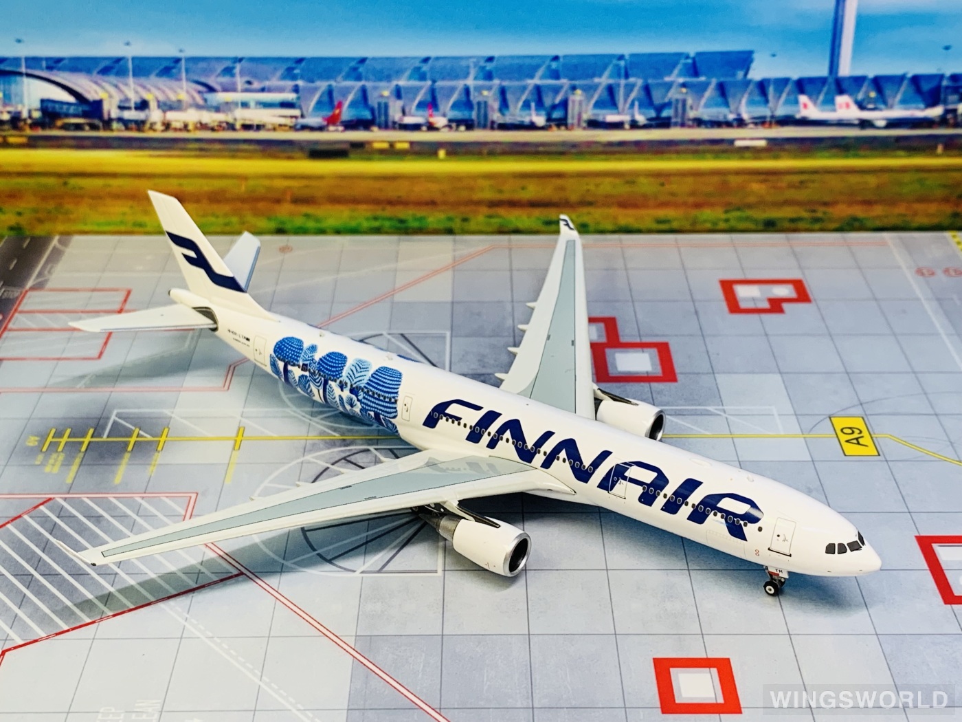 Phoenix 1:400 PH10785 Finnair 芬兰航空 Airbus A330-300 OH-LTM