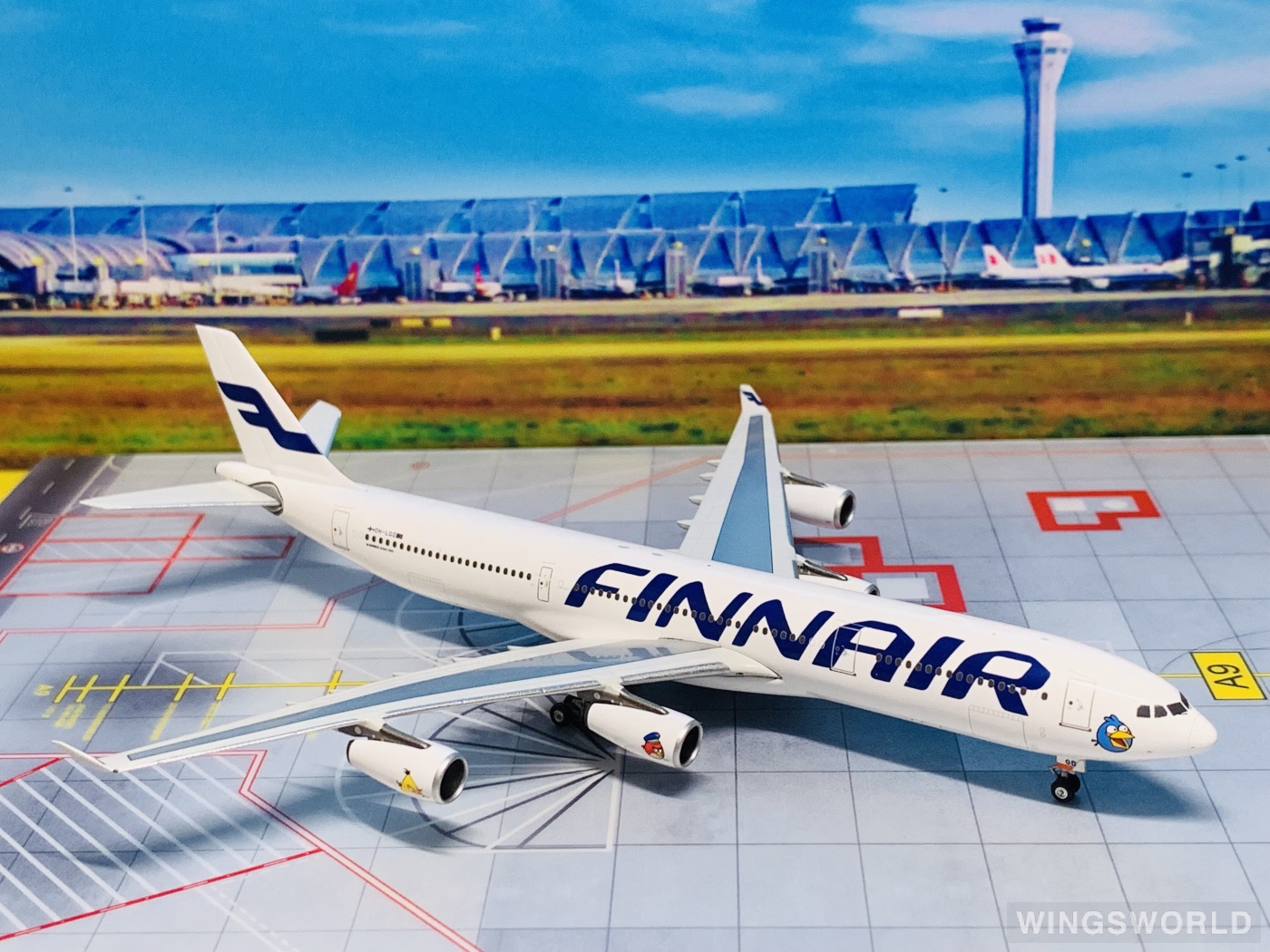 Phoenix 1:400 PH10561 Finnair 芬兰航空 Airbus A340-300 OH-LQD