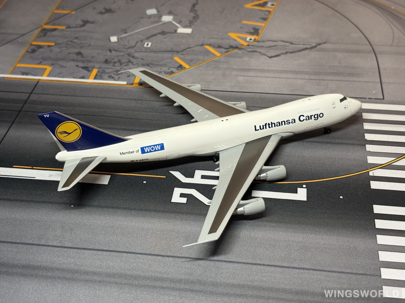 Big Bird 1:400 BB4-2003-19 Lufthansa 汉莎航空 Boeing 747-200 D-ABYU